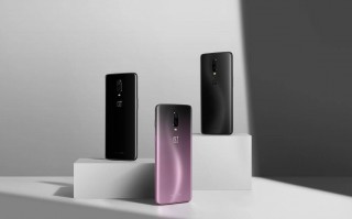 一加6黑科技 乐翻天边打游戏边充电还不烫手？一加 Ace6 黑科技大揭秘，游戏玩家