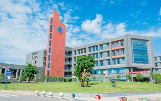 四川科技职业学院oa 四川科技职业学院医药健康学部举办2025年职教周活动